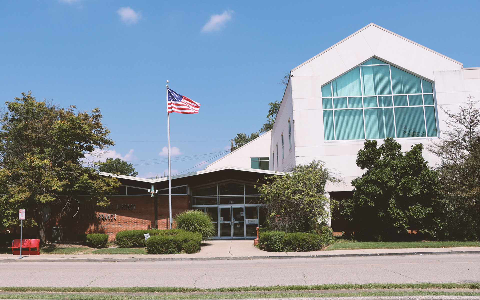 Bon Air Library